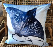 Load image into Gallery viewer, Sting_Ray_Cushion_Cover_Chair

